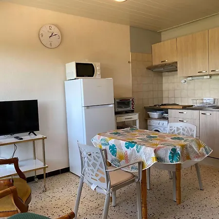 T1 Avec Balcon, Climatisation Et Parking A - Fr-1-553-267 아파트 *