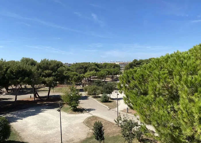 T1 Avec Balcon, Climatisation Et Parking à - Fr-1-553-267 Balaruc-les-Bains